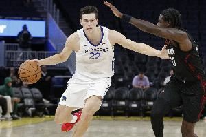 这选了个啥？勇士52号秀图希9中2得7分3板 正负值夸张-47独一档