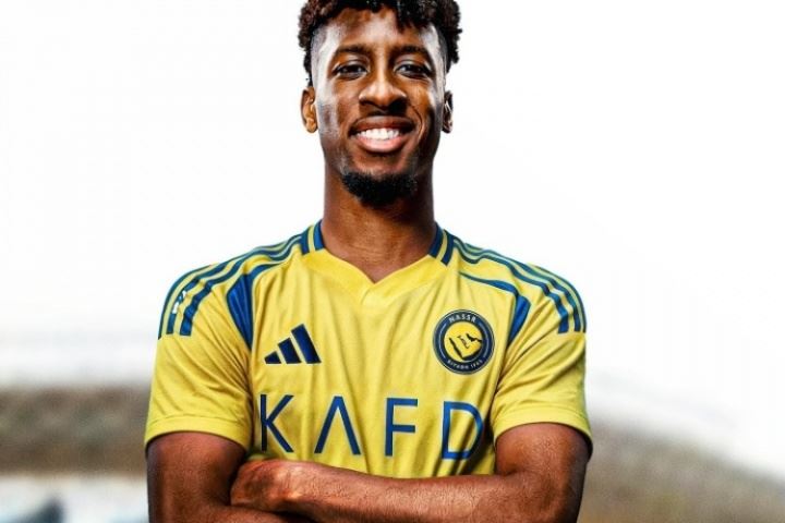 还赚1200万😓拜仁7000万签迪亚斯+免签2将，8500万卖科曼等8将