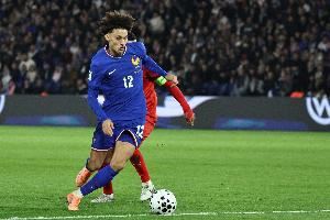 阿克利乌舍：没能拿下3分有些失望，对自己替补登场的表现满意