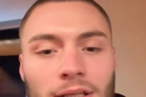 怼脸自拍！布劳恩致掘金球迷：续约非常激动 全力为球队争取胜利