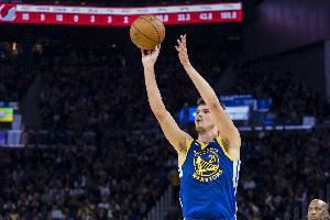 波斯特：我前四场比赛没发挥作用 所以今天能帮球队赢感觉很棒