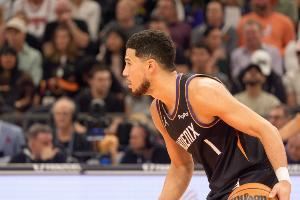 布克:勇士经验丰富会让我们为失误付出代价 我们没执行好计划