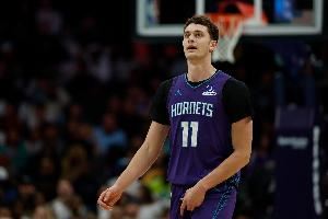 很好的即战力!34号秀卡尔克布伦纳7中5拿到10分5板4帽